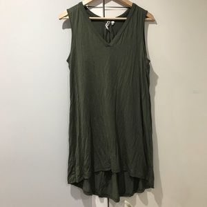 Cable & Gauge olive top